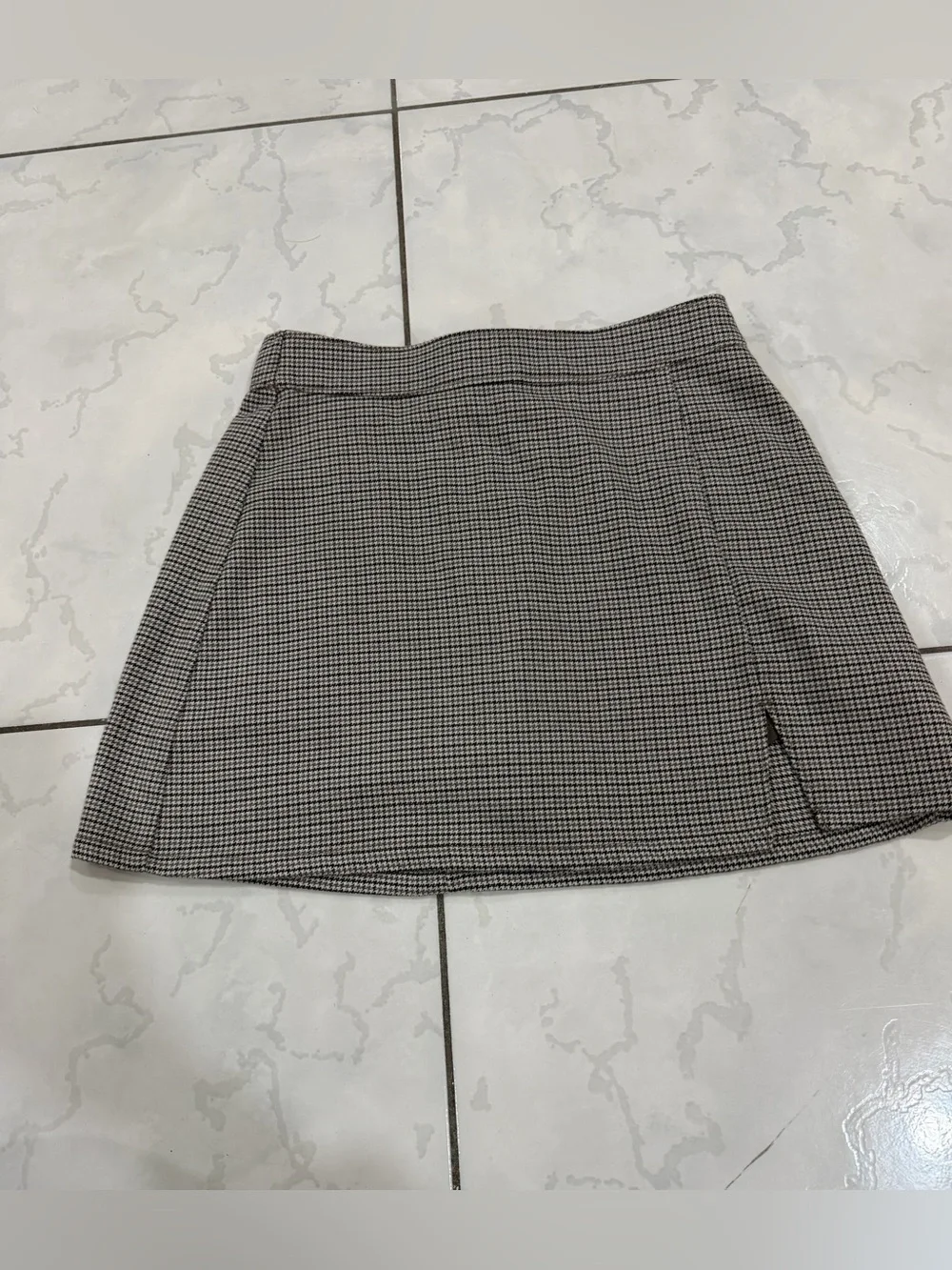 Hollister Ultra High Rise Skort Houndstooth size XS